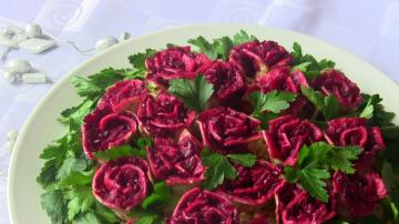 Nie sałatki i arcydzieło! Przepis jest bardzo piękne i smaczne sałatki „Rose”!