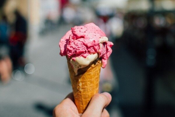 Chęć na lody może wskazywać na problemy żołądkowo-jelitowe (Zdjęcie: Pixabay.com)