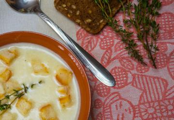 Cukinia zupa i serek: pyszne, proste, szybkie, tanie