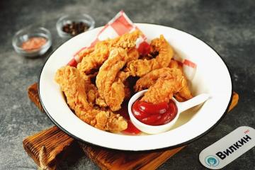 Paski kurczaka jak w KFC: mój syn nie ciągnie mnie już do fast foodów, ale prosi, żebym ugotował je w domu