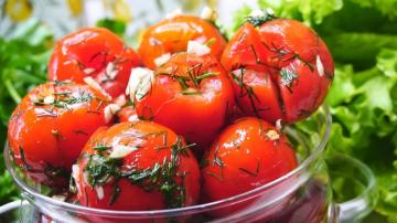 Szybkie przekąski pomidory w pakiecie