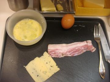 Pyszne omlet „po hiszpańsku” w 8 minut. Mąż jest gotowy na obiad każdego dnia.