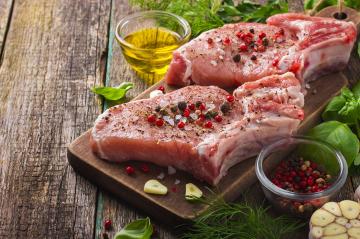 Odpowiednie przyprawy do mięsa: wieprzowina, wołowina i jagnięcina
