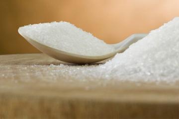 Naukowcy twierdzą, że wzmacniacz smaku (glutaminian sodu) może powodować uszkodzenie siatkówki