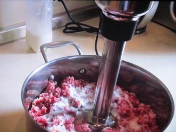 Jak ugotować smaczną kiełbaskę doktorską (gotowanie bazy technologicznej)