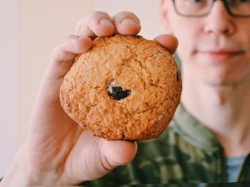 Jak gotować ciasteczka owsiane z czekoladą i chrupiącą kroshkoy🍪